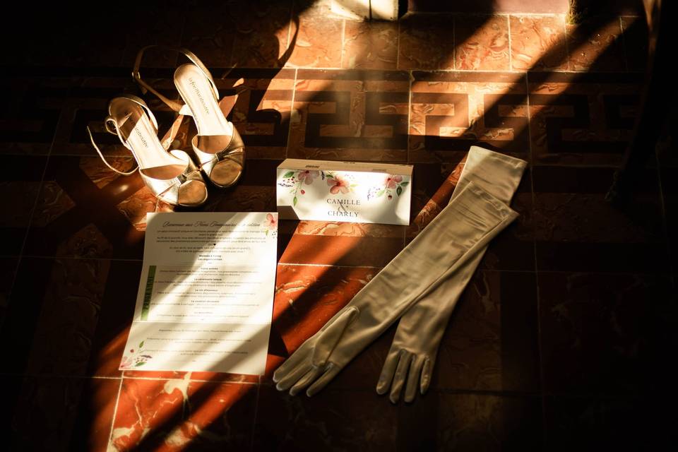 Les Noces Imaginaires flat lay