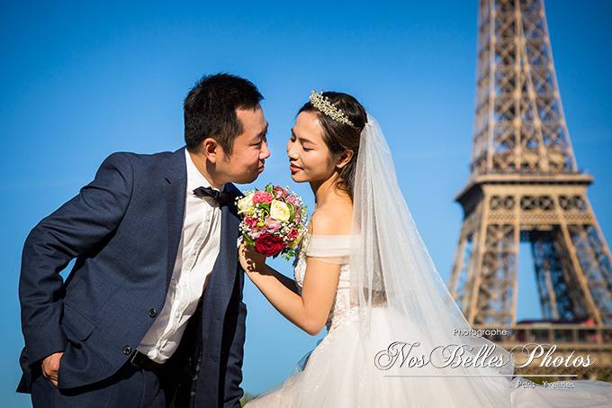 Couple chinois à Paris