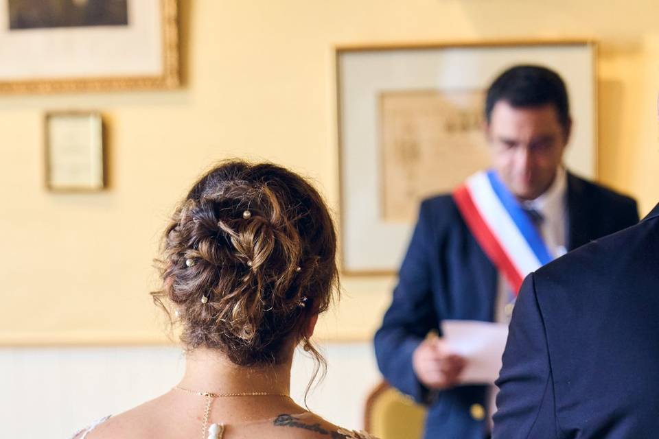 Dos de la mariée