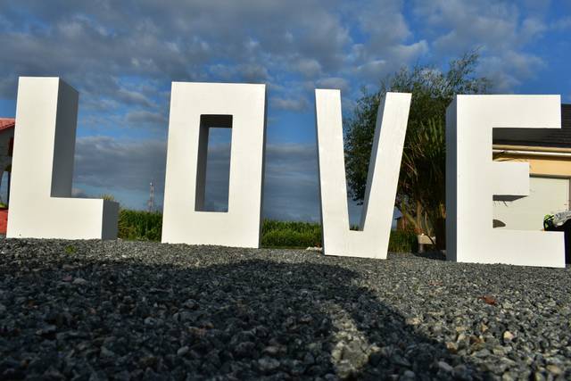 Lettre géantes love