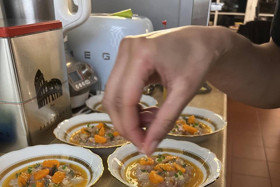 Ceviche de daurade, leche de t