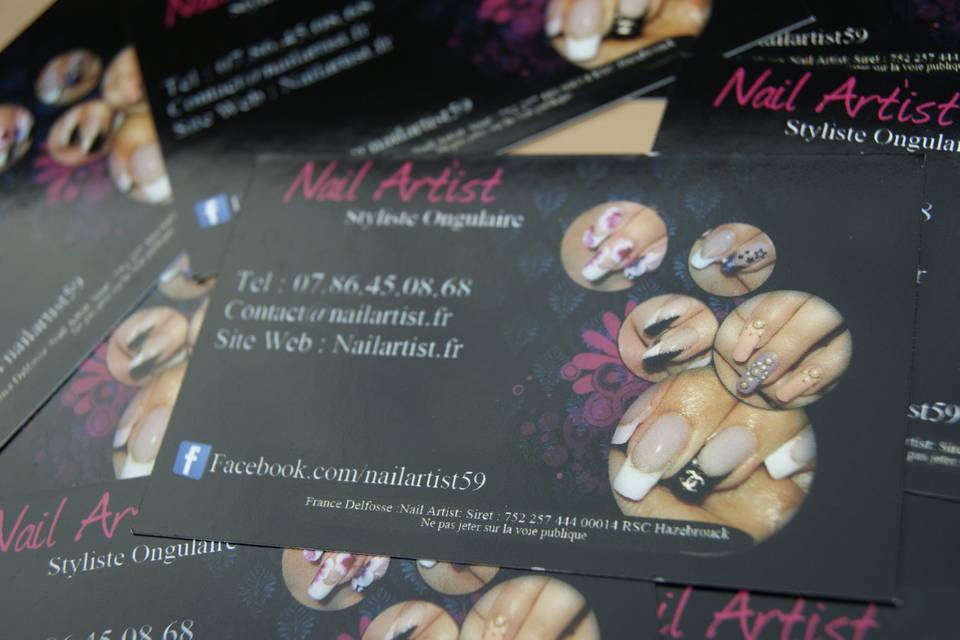 Nail Artist