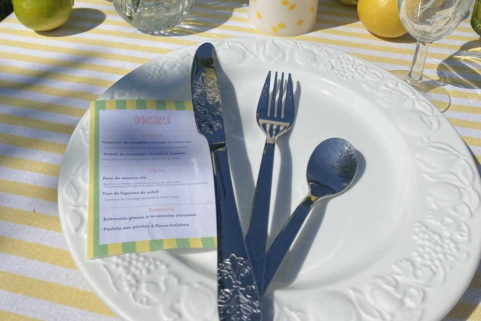 Decoration table