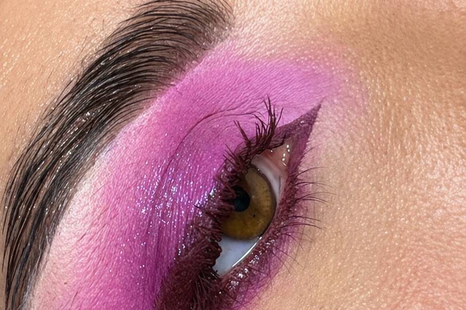 Mariée maquillage coloré