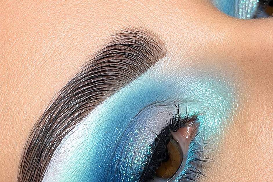Mariée maquillage coloré