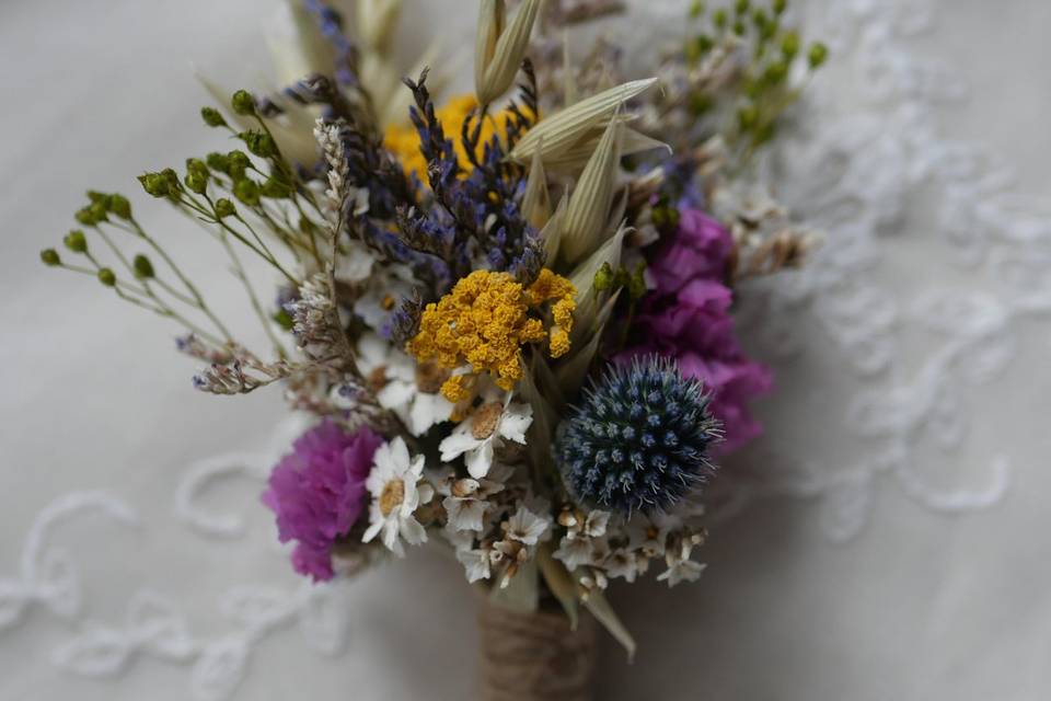Boutonnière marié N&M