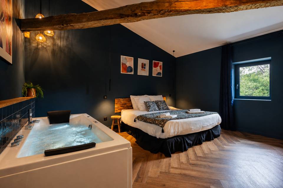 Suite 2