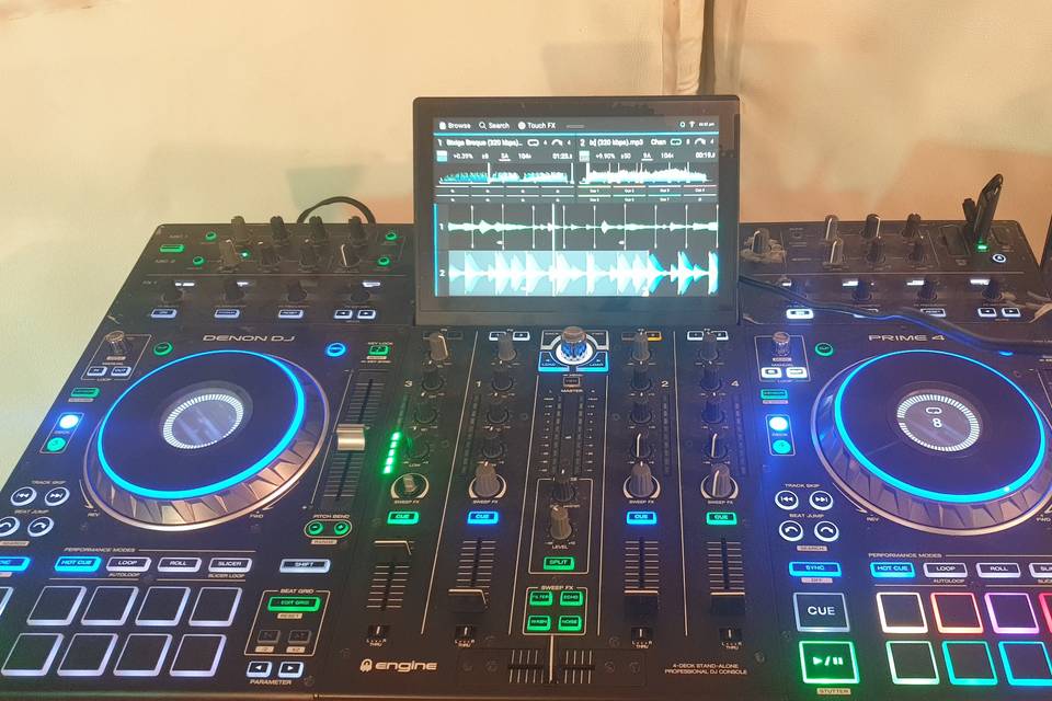 Table mix Denon light Mydmx