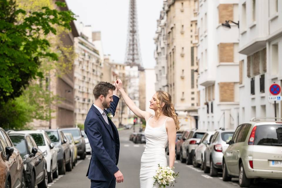 Jeune mariés, Tour Eiffel