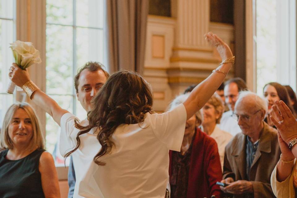 La joie des jeunes mariés !