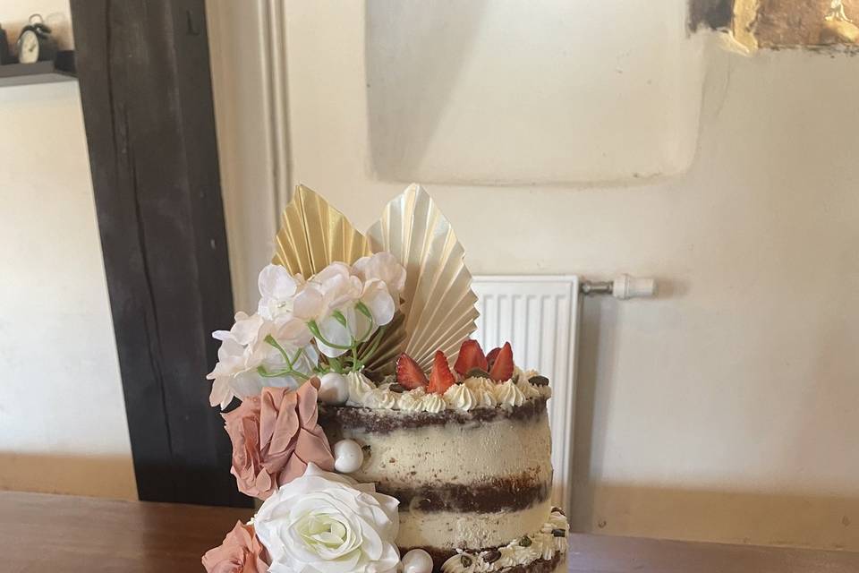 Layer cake vanille fraises