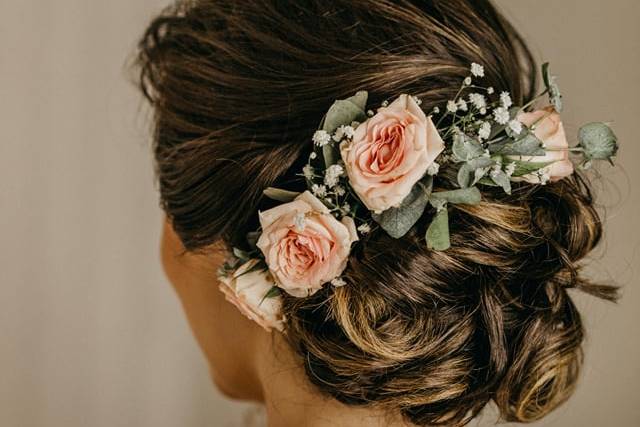Coiffure tout en élégance