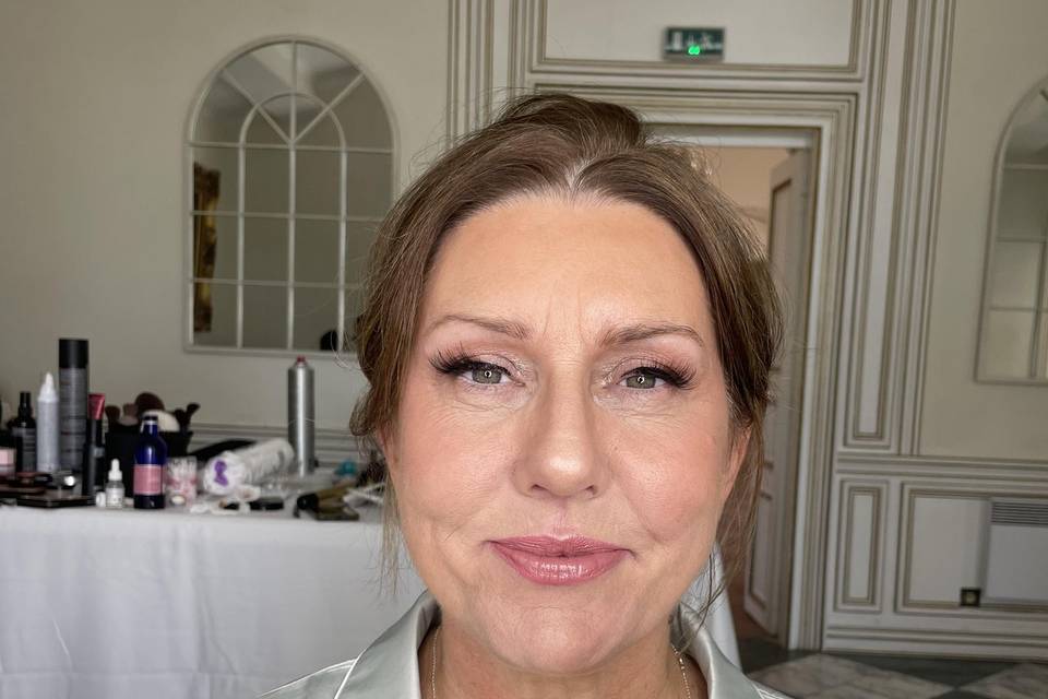 Maquillage sur peau mature