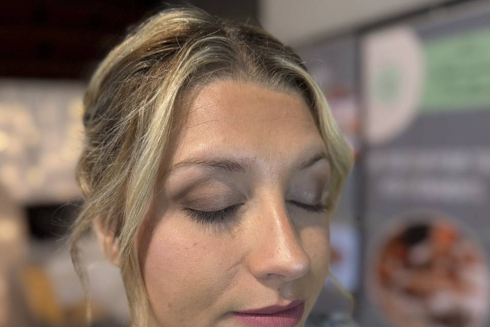 Maquillage mariée ou convive