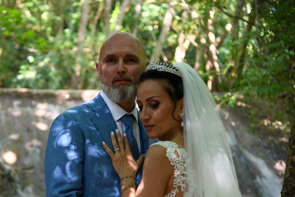 C&J