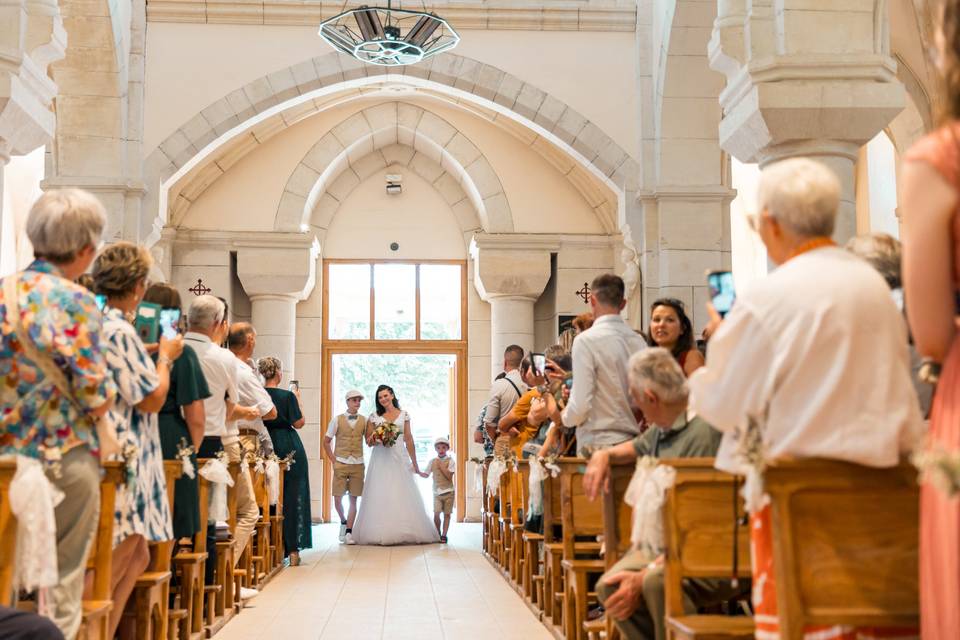 Entrée en église
