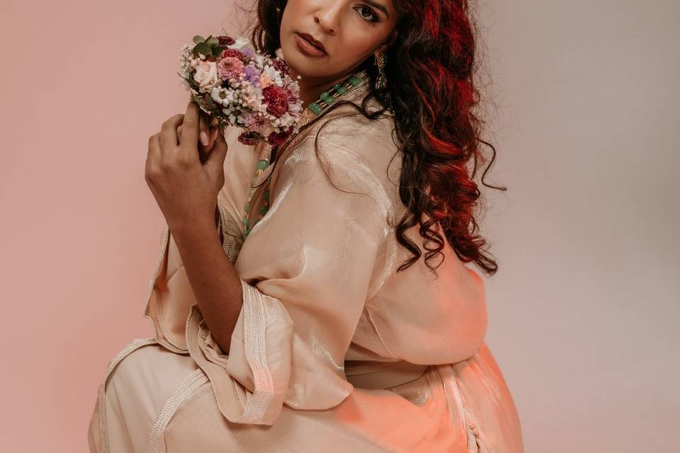 Caftan + Bouquet