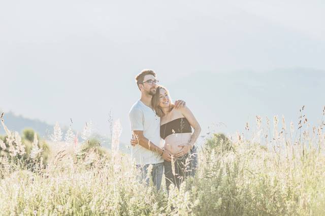 Couple en lumière naturelle