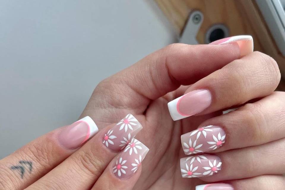 Knails Artist