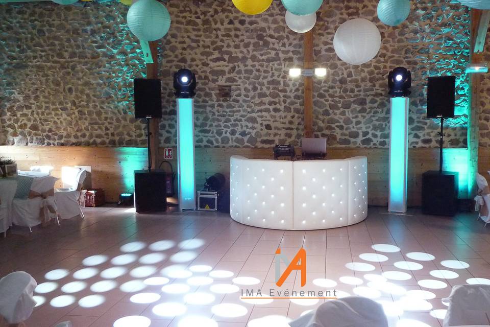 Cabine Dj cuir blanc + Leds