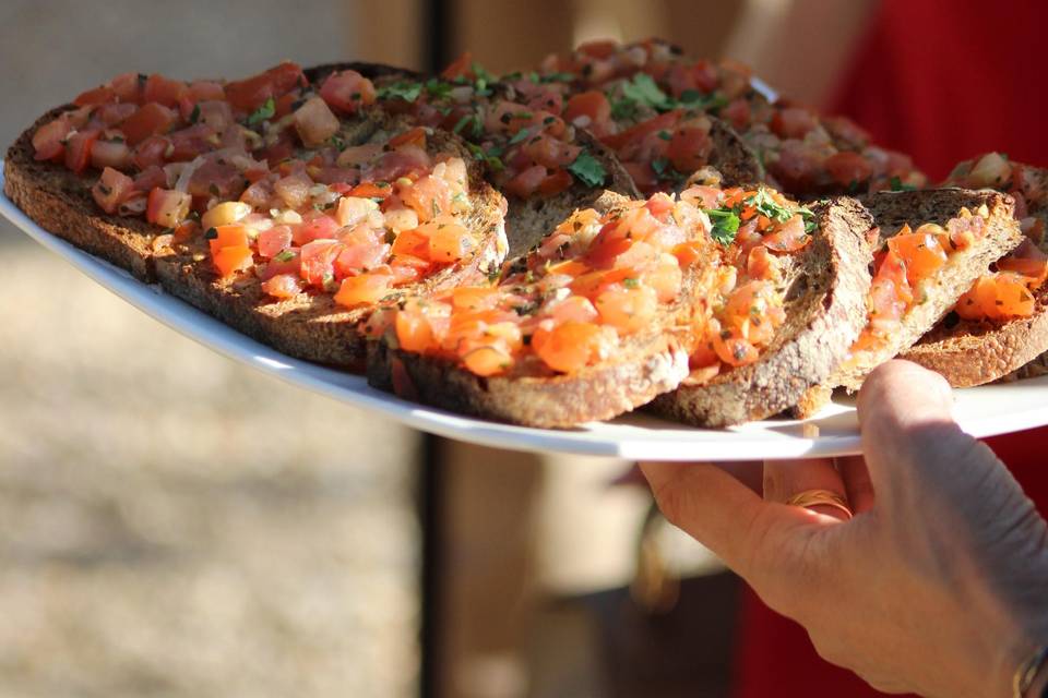 Bruschetta tomate basilic