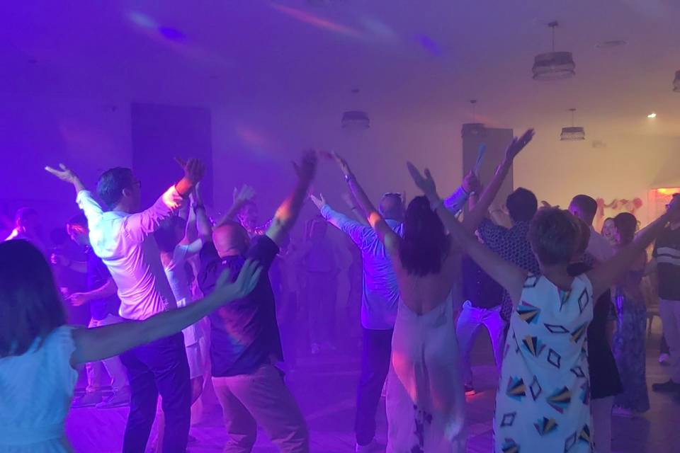 YMCA !