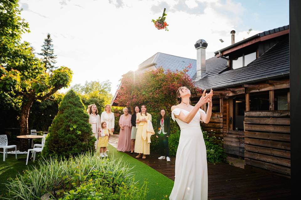 Le lancer de bouquet