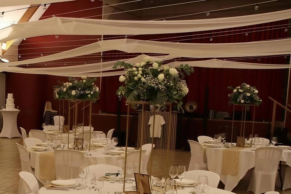 Décoration or et blanc