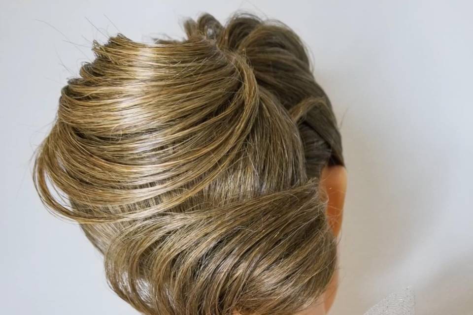 Uni' V'hair