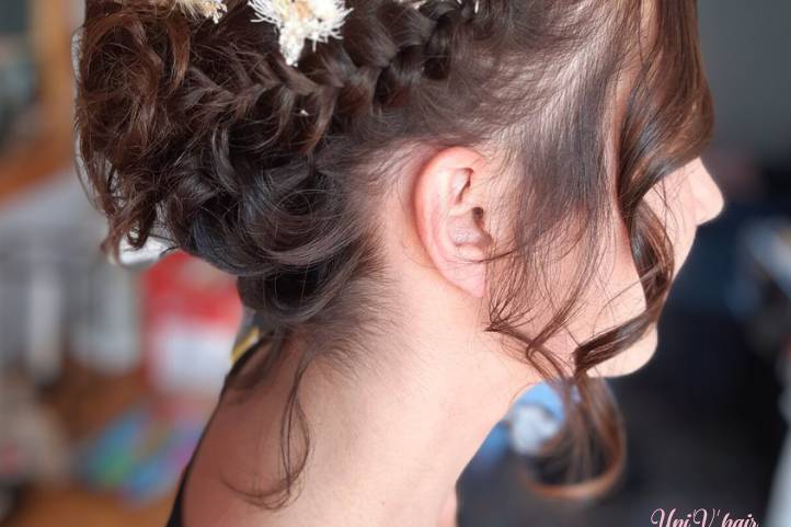 Uni' V'hair