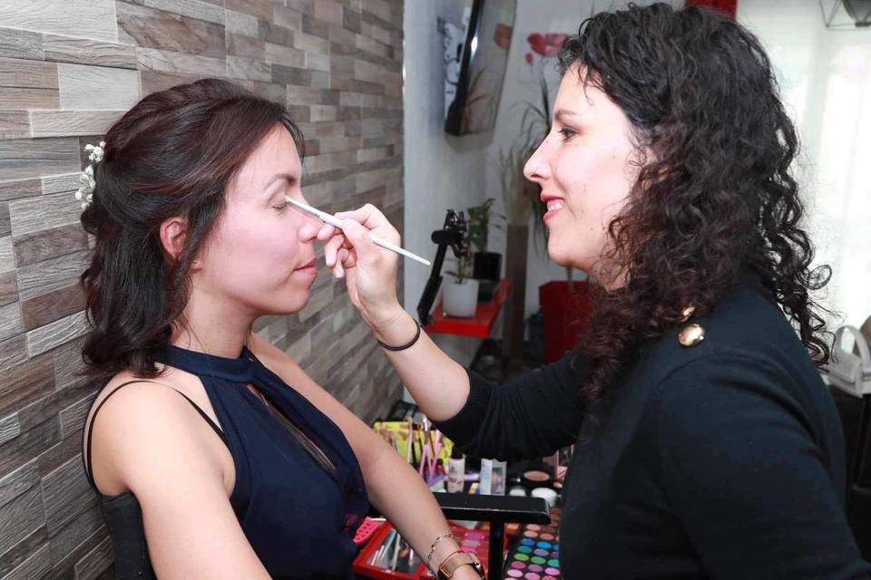 Wendy La Belga - Makeup Artist