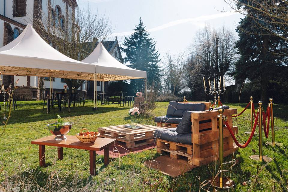 Extérieur gauche
