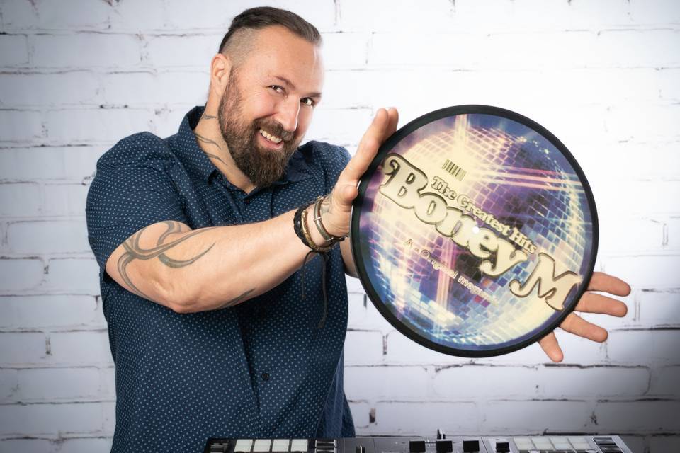 Dj DORICK