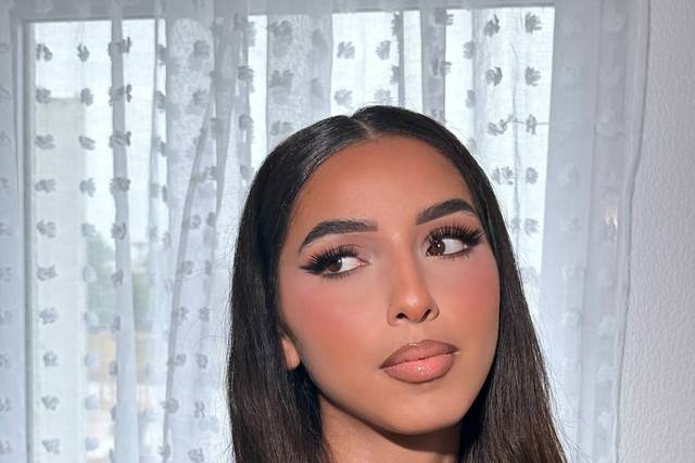 Noor Makeup