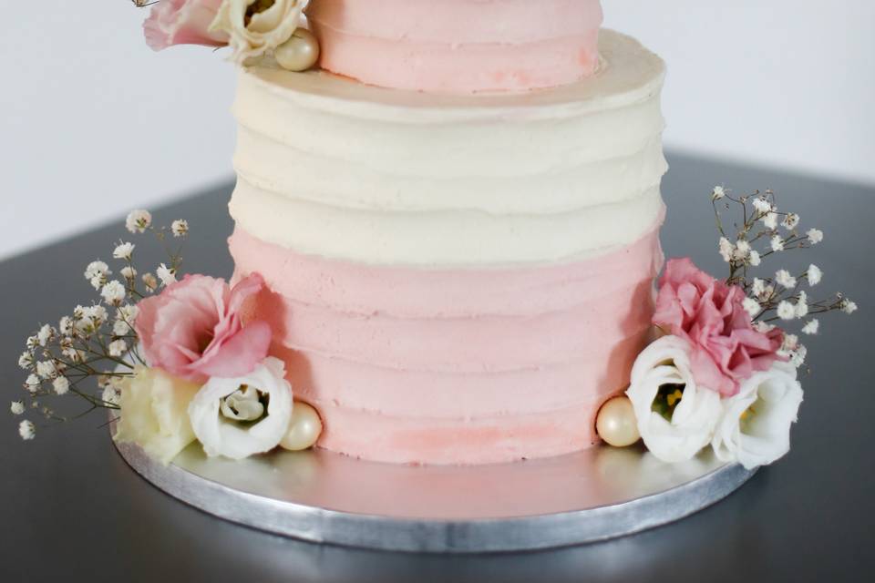 Crème bi-color et fleurs