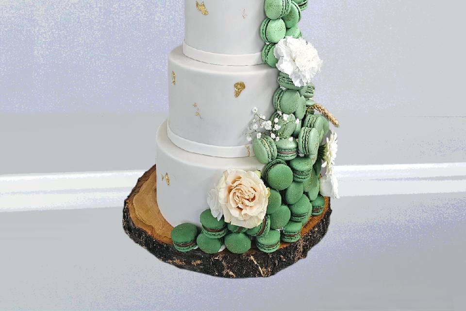 Macaron wedding cake
