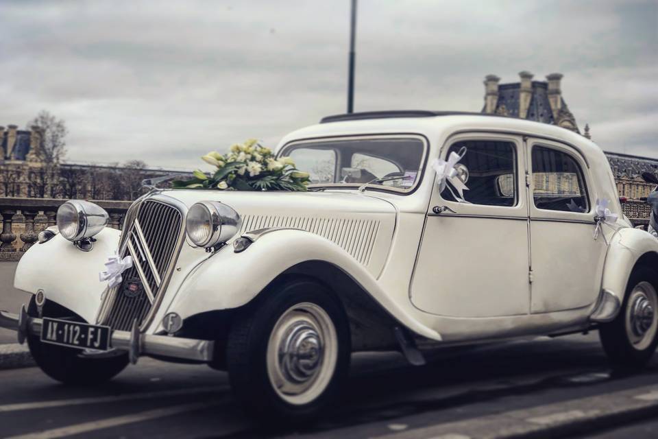 Mariage voiture luxe Paris