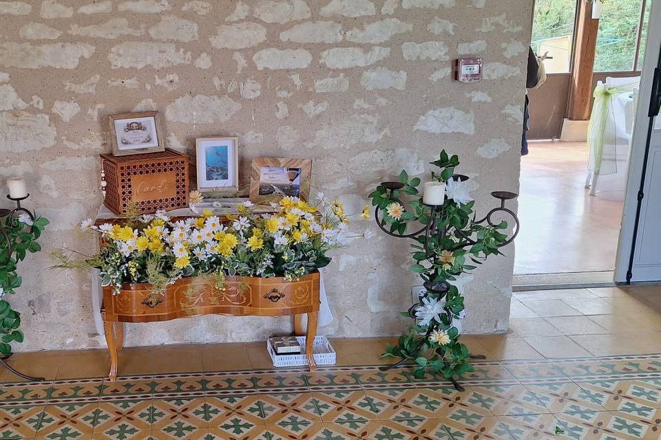 Meuble fleuri