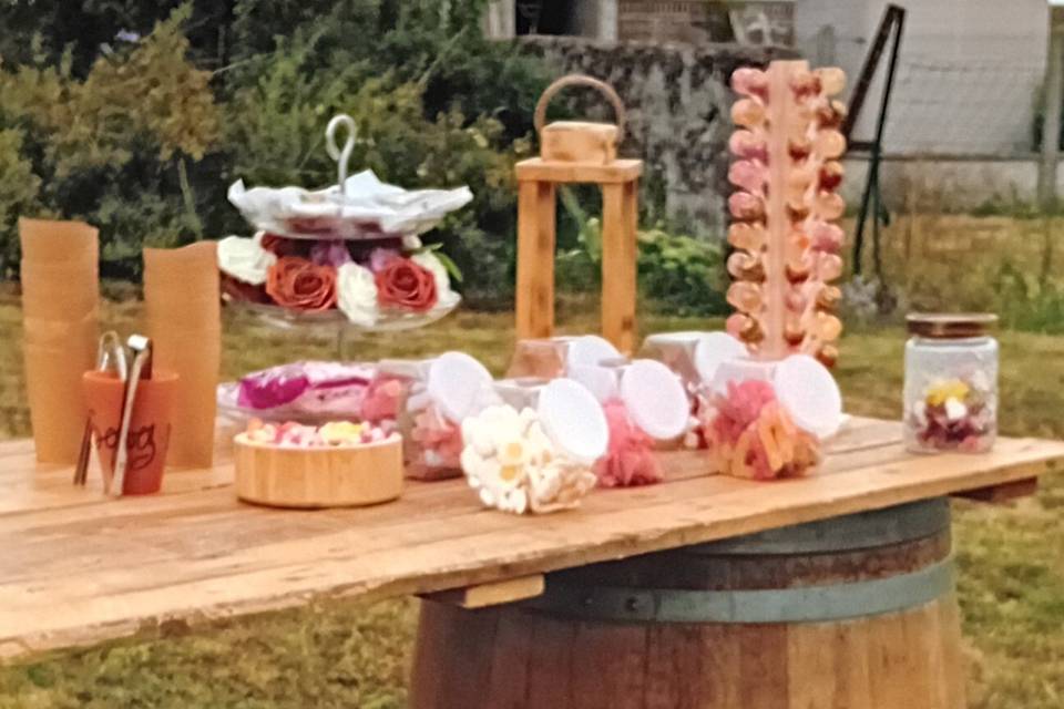 Candy Bar sur tonneaux