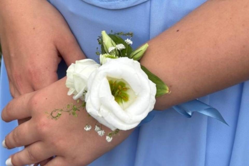 Bracelet fleuri élégant