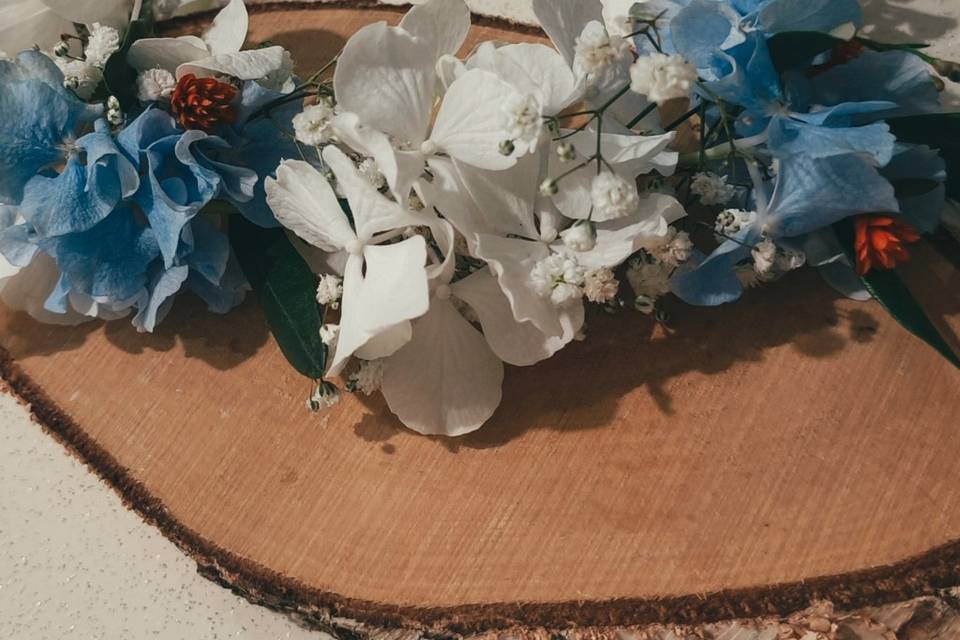 Couronne de fleurs pour petite