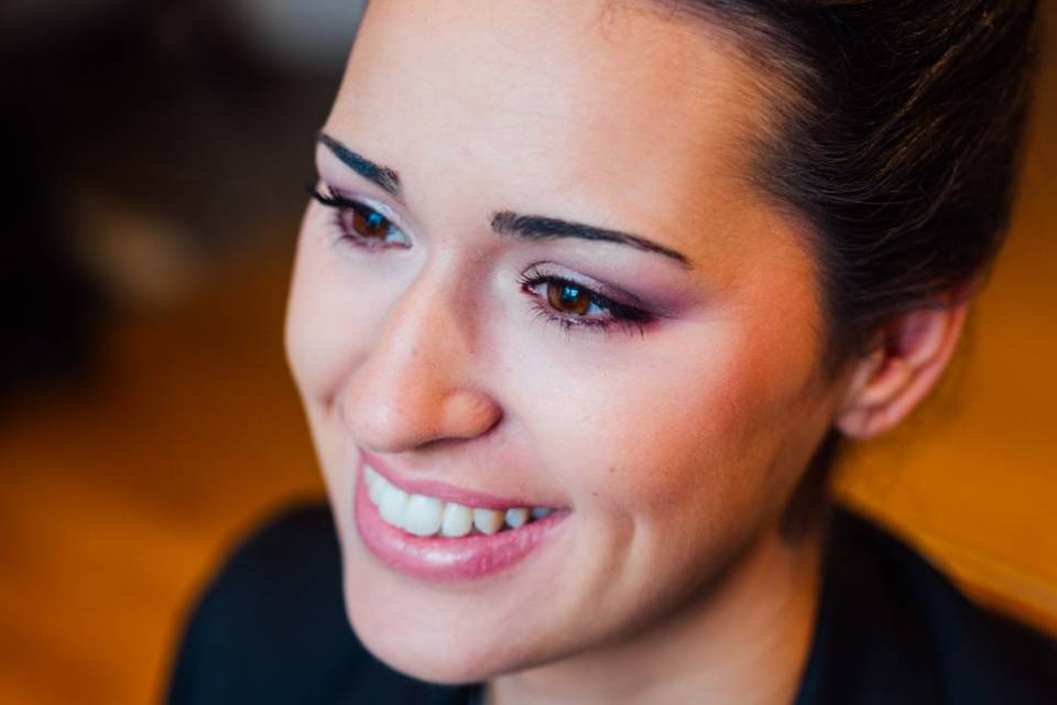 Makeup glamour