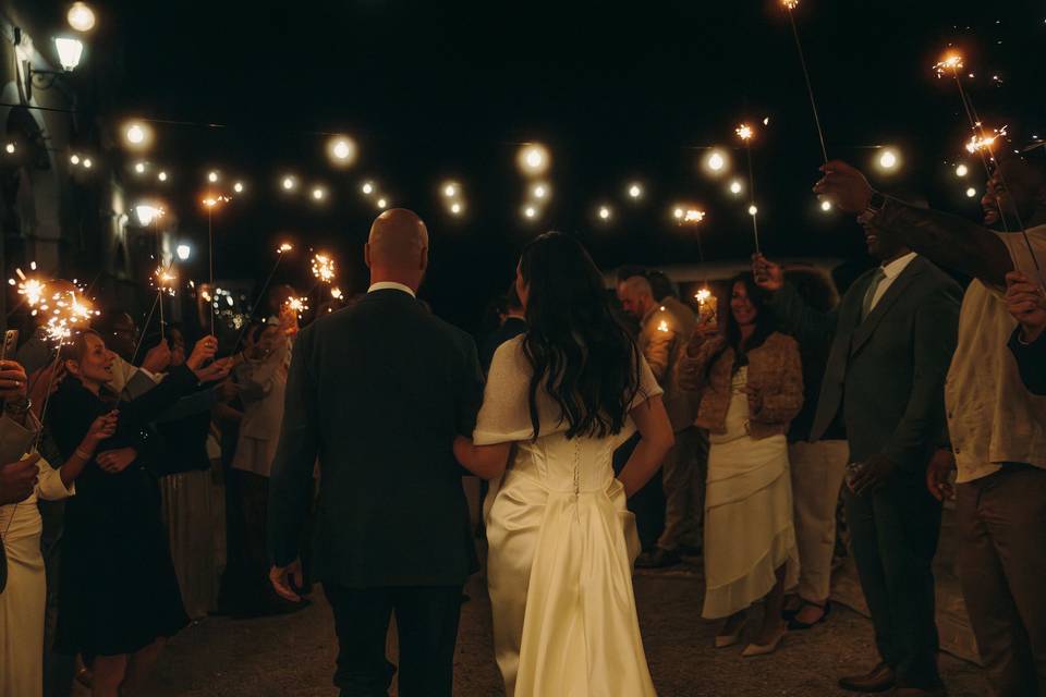 Wedding cake by night