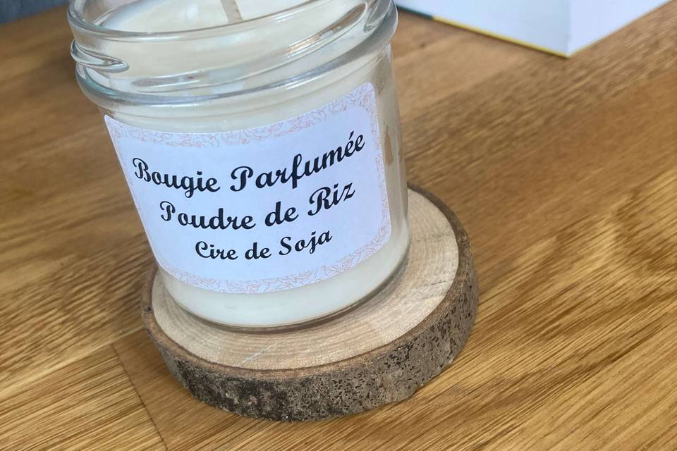 Bougie Parfumée RÊVE POUDRÉ – Maison Aude Paris
