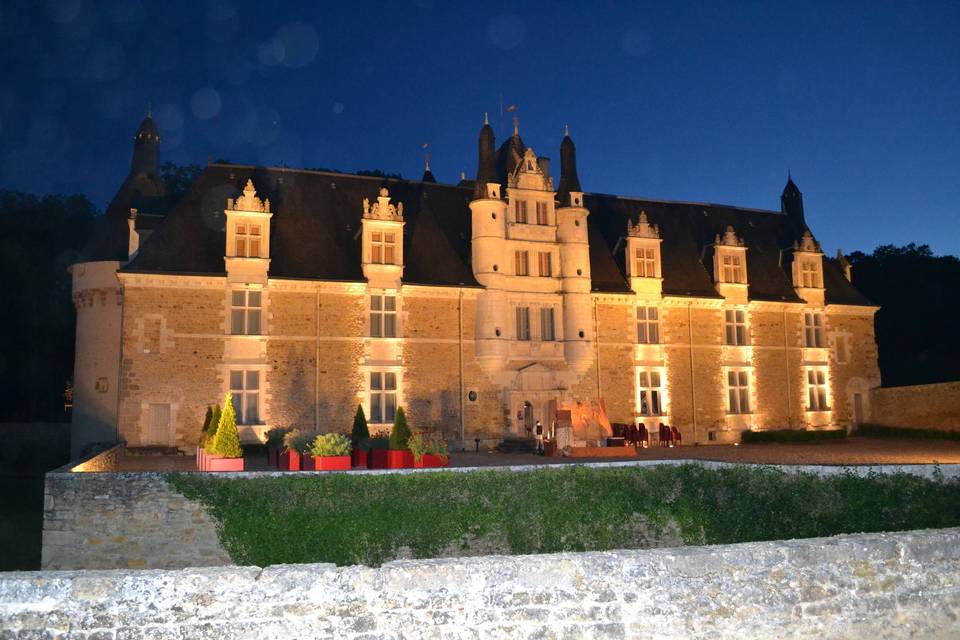 Chateau en soirée