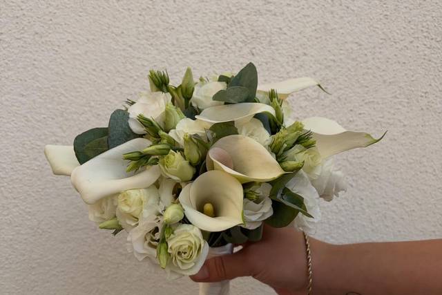 Bouquet de Cala et lisianthus