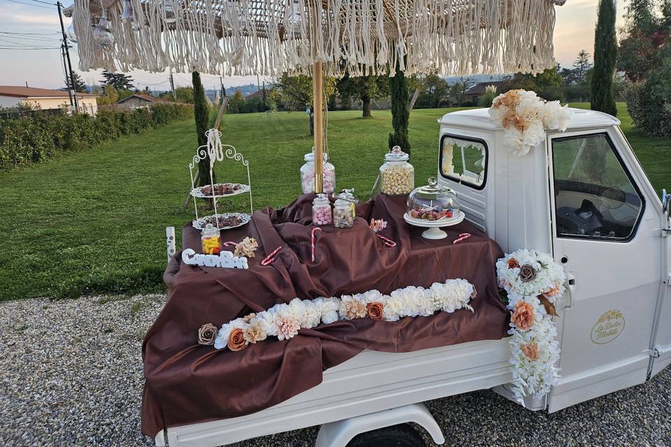 Candy bar vespa