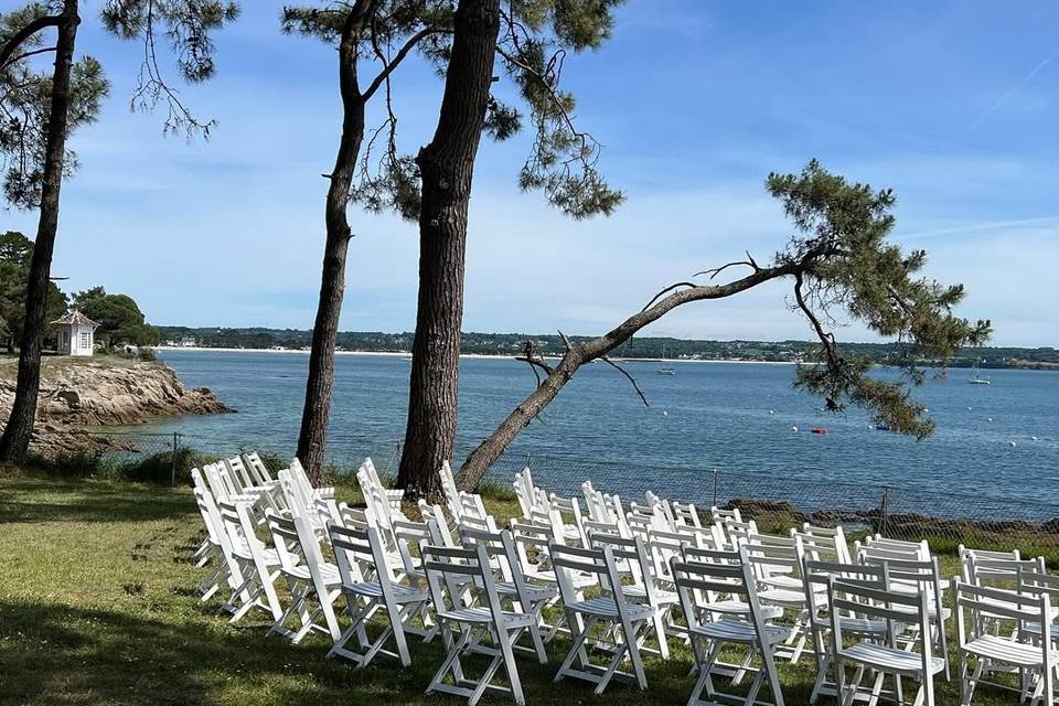 Cérémonie vue sur mer