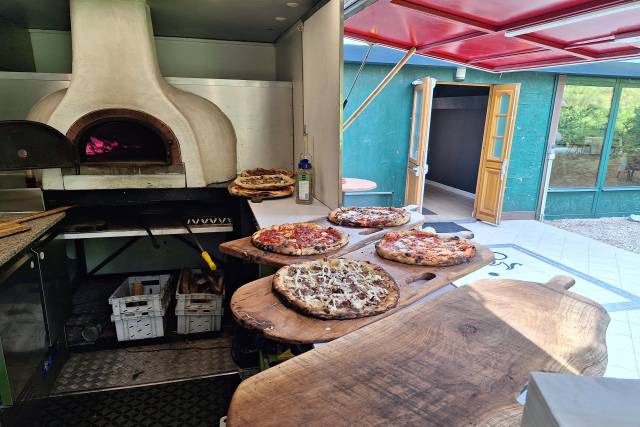 Intérieur et planche à partage