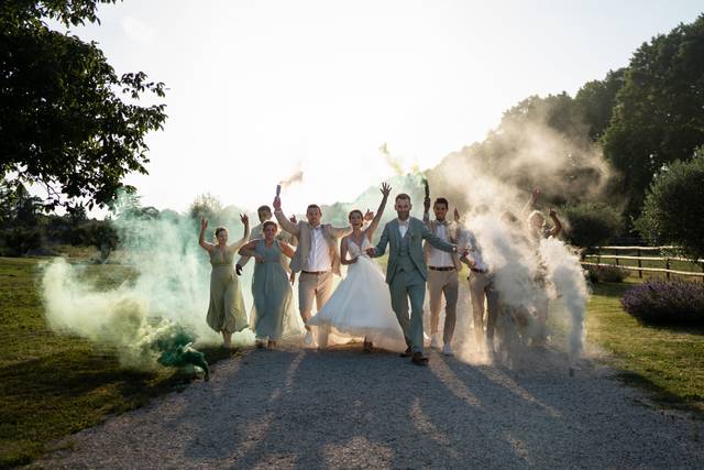 Photo de groupe fumigènes